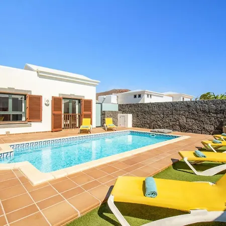 Villa Alhambra By